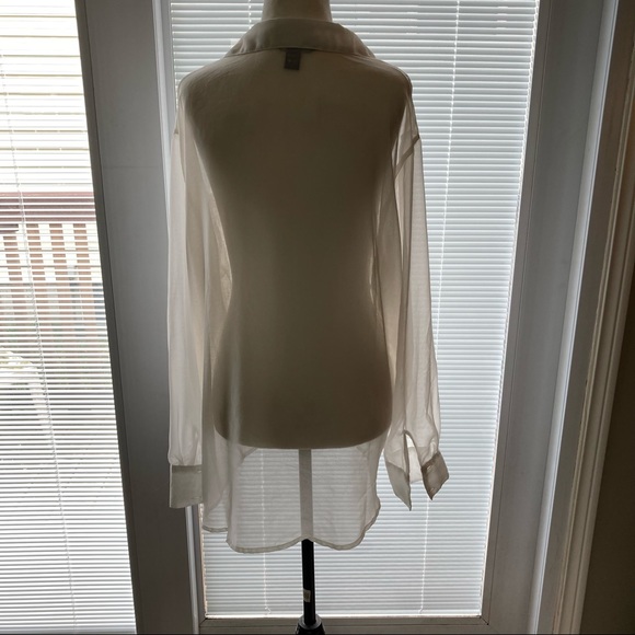 🌸5/$25🌸
 Bluenotes | Size L | Two Blouses - Picture 7 of 8